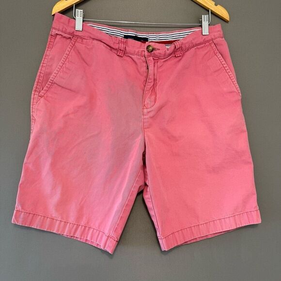 Tommy Hilfiger Men’s Salmon Colored Shorts Size 34 100% Cotton Preppy Style - Picture 1 of 13